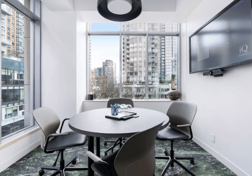 IQ Offices - Robson